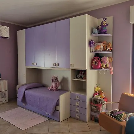 شقة A Casa Di Elena *